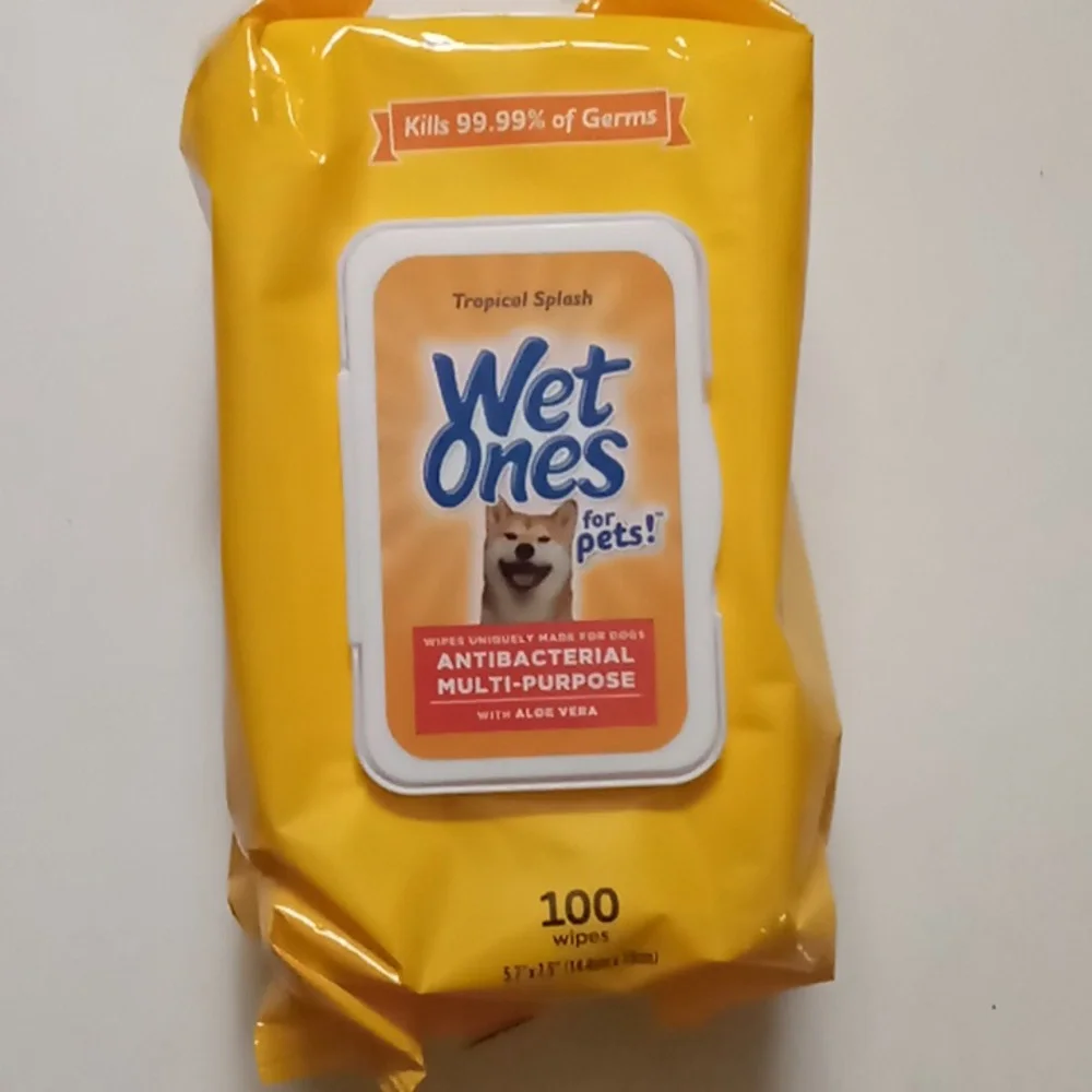 Wet ones for pets 100 wipes kills 99.99 of Germs